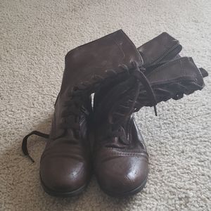 Brown boots